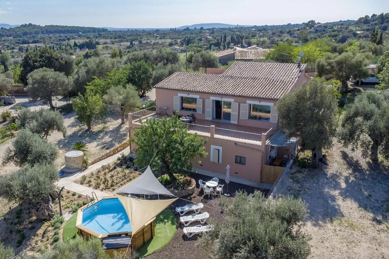 Villa La Llar Clara Selva
